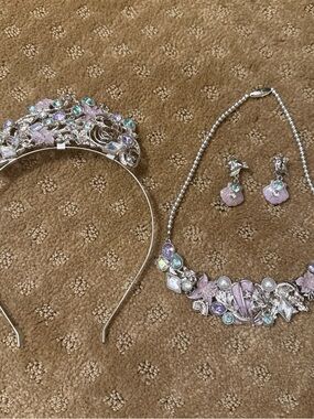 Disney Ariel Tiara Metal Costume Headband Necklace and Clip On Earrings Set